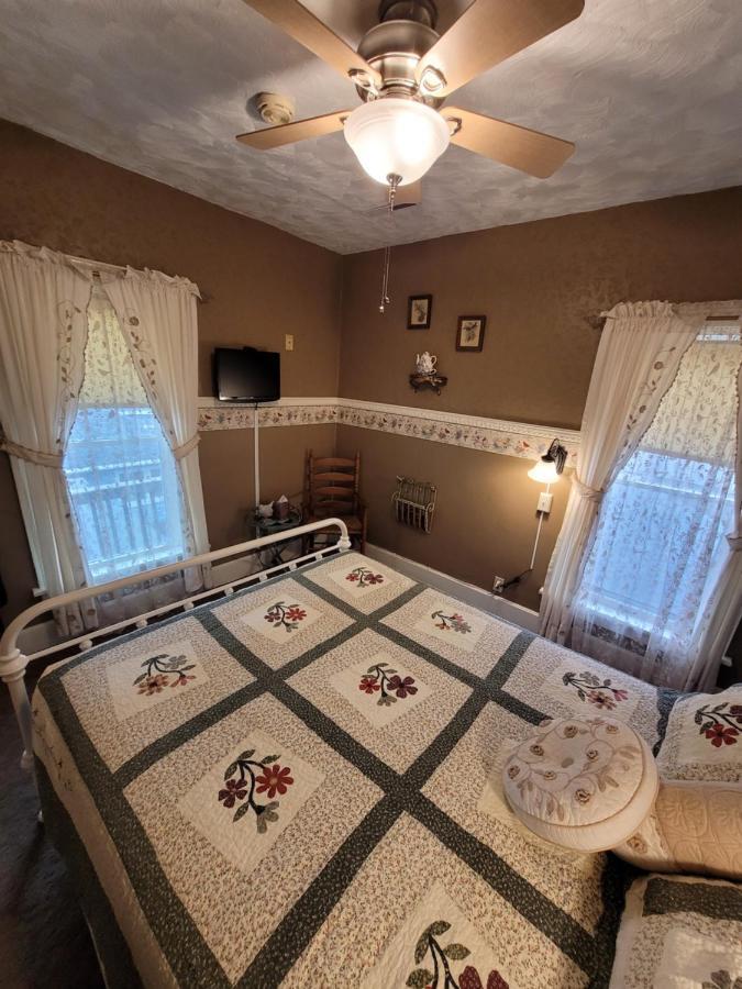 Prairie House Manor Bed And Breakfast De Smet Экстерьер фото